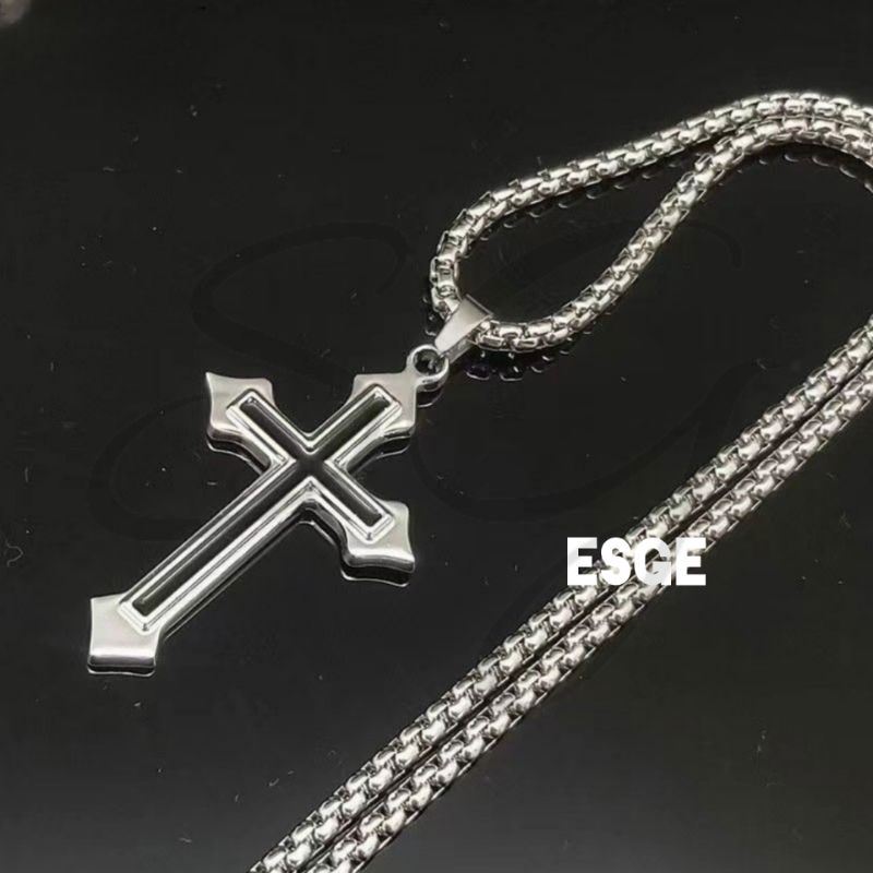 ESGE KALUNG PRIA SALIB SILVER PUTIH TITANIUM PRIA TRENDY RANTAI KOREA JAPAN STREET STYLE