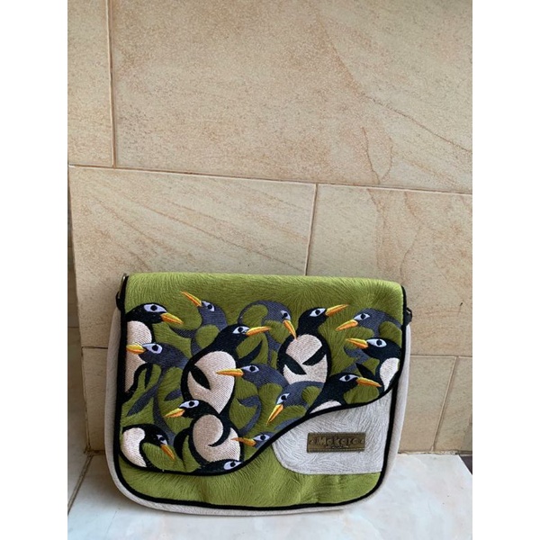 tas makara slempang