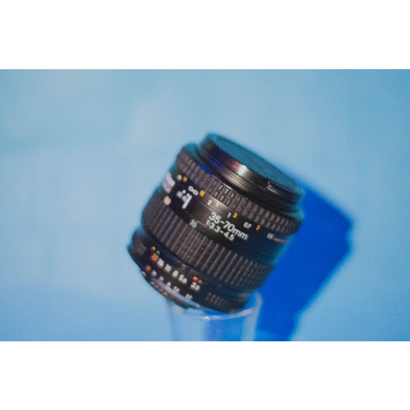 Lensa Nikkor 35-70mm