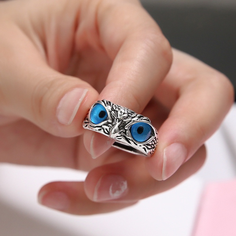 Cincin Model Terbuka Dapat Disesuaikan Desain Burung Hantu Mata Biru Gaya Vintage Gothic Untuk Unisex