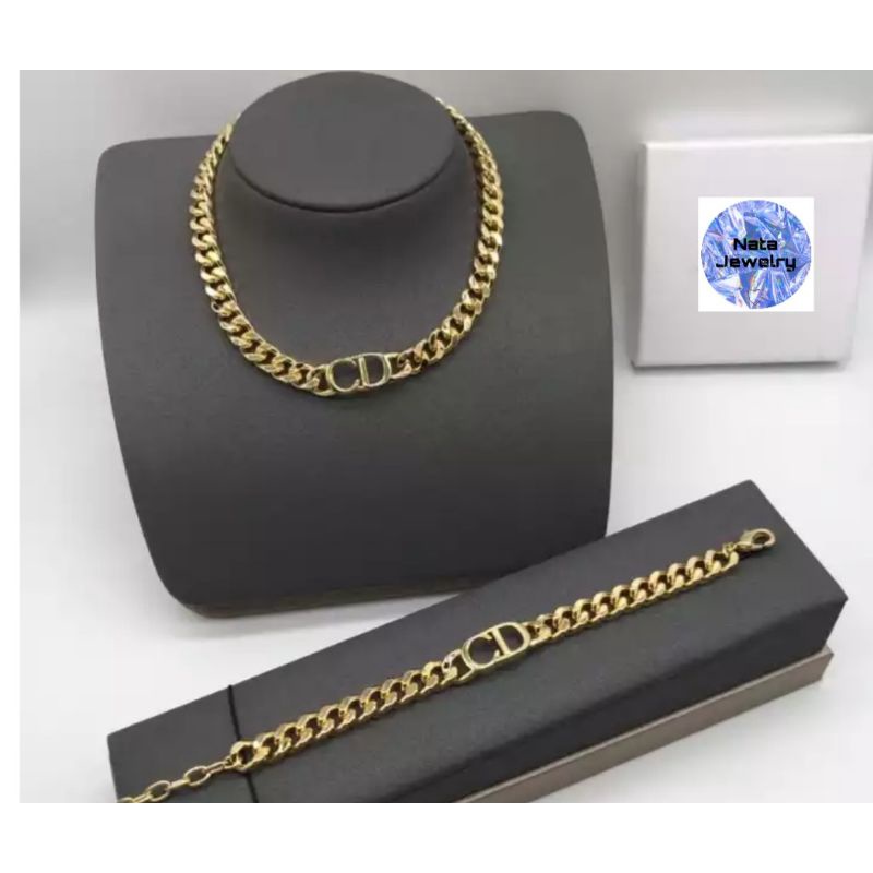 Kalung Titanium  Choker Model  Rantai Pipih Premium, Model CD,Cantik Dan Mewah Warna Gold