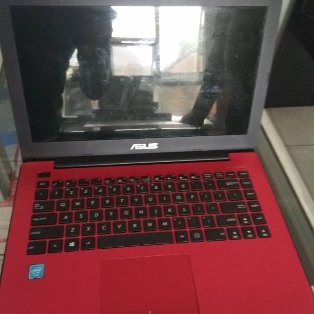 LAPTOP ASUS 14 INC