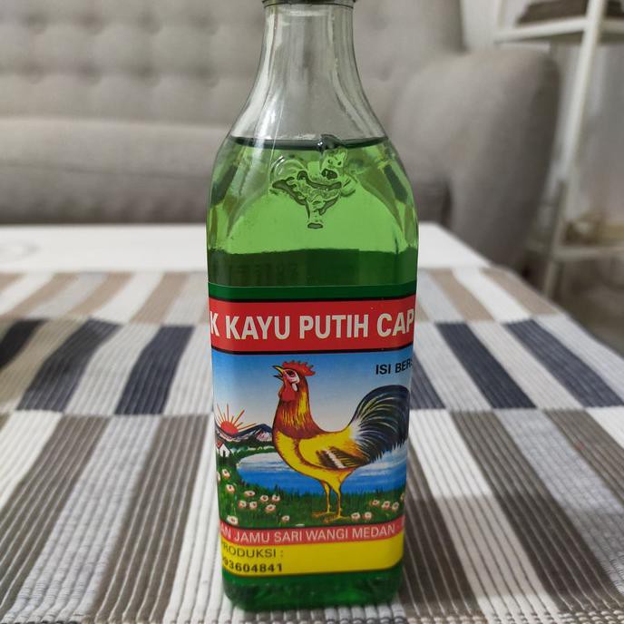 

CUCI GUDANG Minyak kayu putih cap Ayam Asli Medan isi 150gram