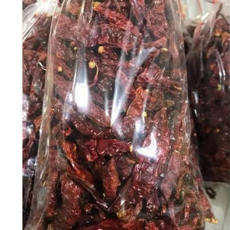 

CABAI KERING UTUH No. 1 Repack 250gr