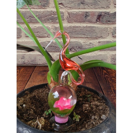 Hiasan Rumah,Hiasan Kaca,Hiasan Dinding Dari Bekas Lampu Neon Malaticollection LANTANA BIRD - RED