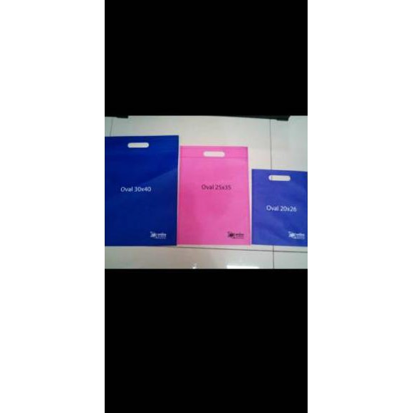 

5.5 SALE Goodie bag Oval 25x35 (Paket ekonomis 100pcs) Mix warna