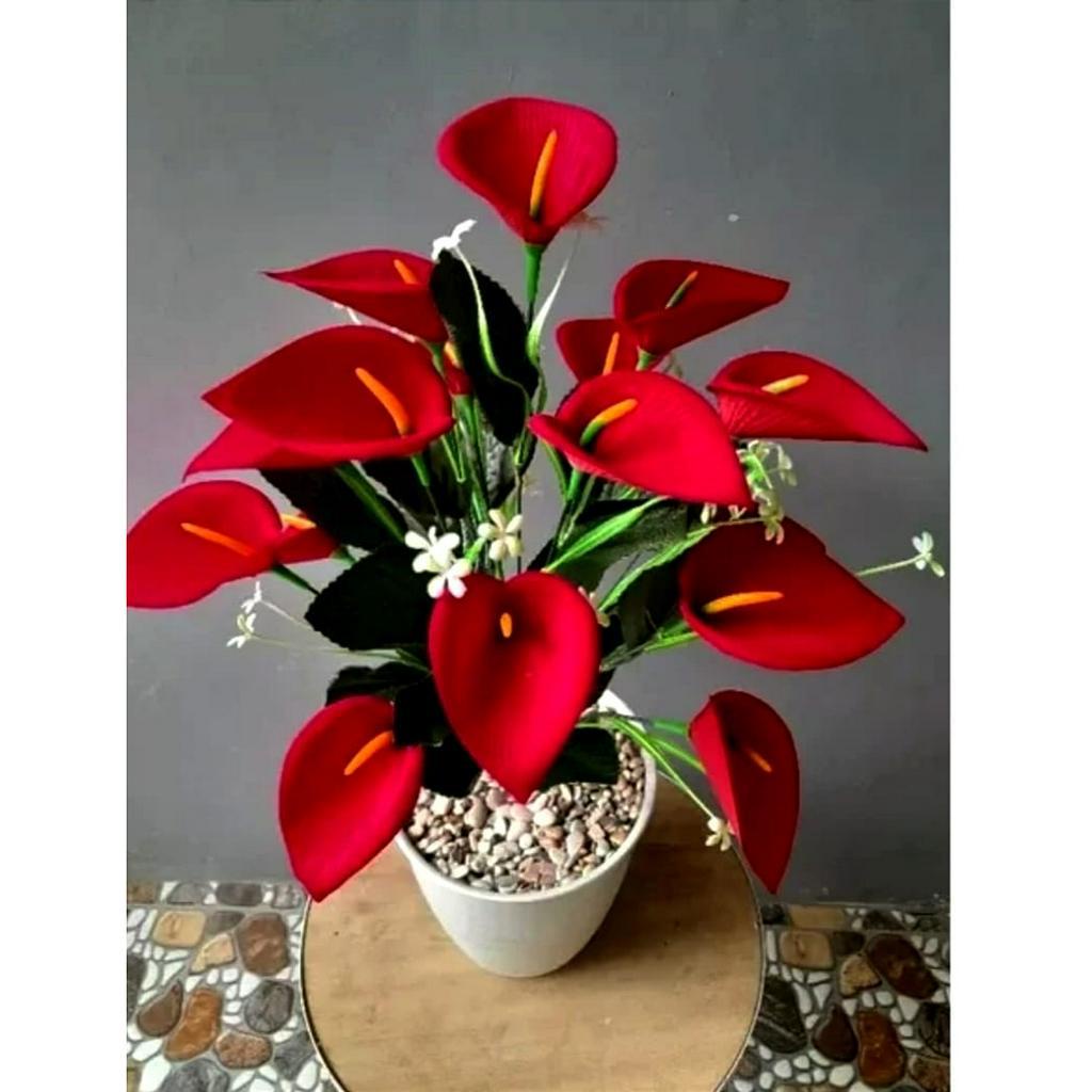 (SET POHON MERAH + POT) DAUN ANTHURIUM IMPORT / ARON PANDA BELUDRU / ARON BLUDRU TANAMAN HIAS POHON HIASAN RUANGAN TANAMAN PLASTIK HOME DEKORASI TANAMAN ARTIFICIAL