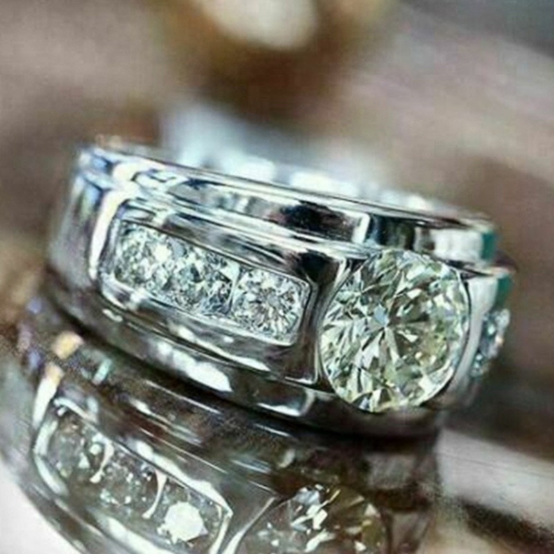 Cincin Wanita Hias Cubic Zirconia Bentuk Bulat Untuk Pernikahan