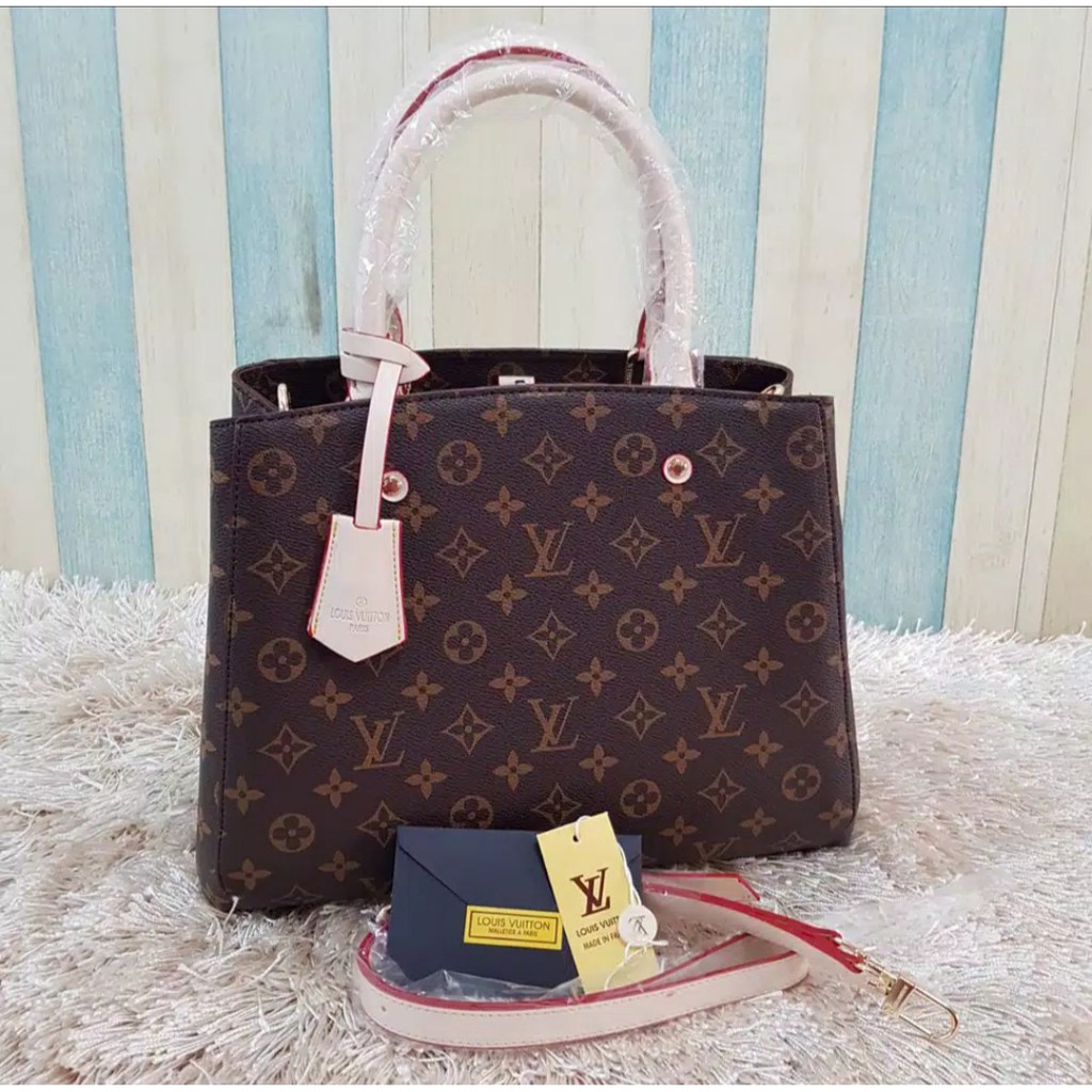 TAS LV MONTAIGE FULL EMBOSS PREMIUM