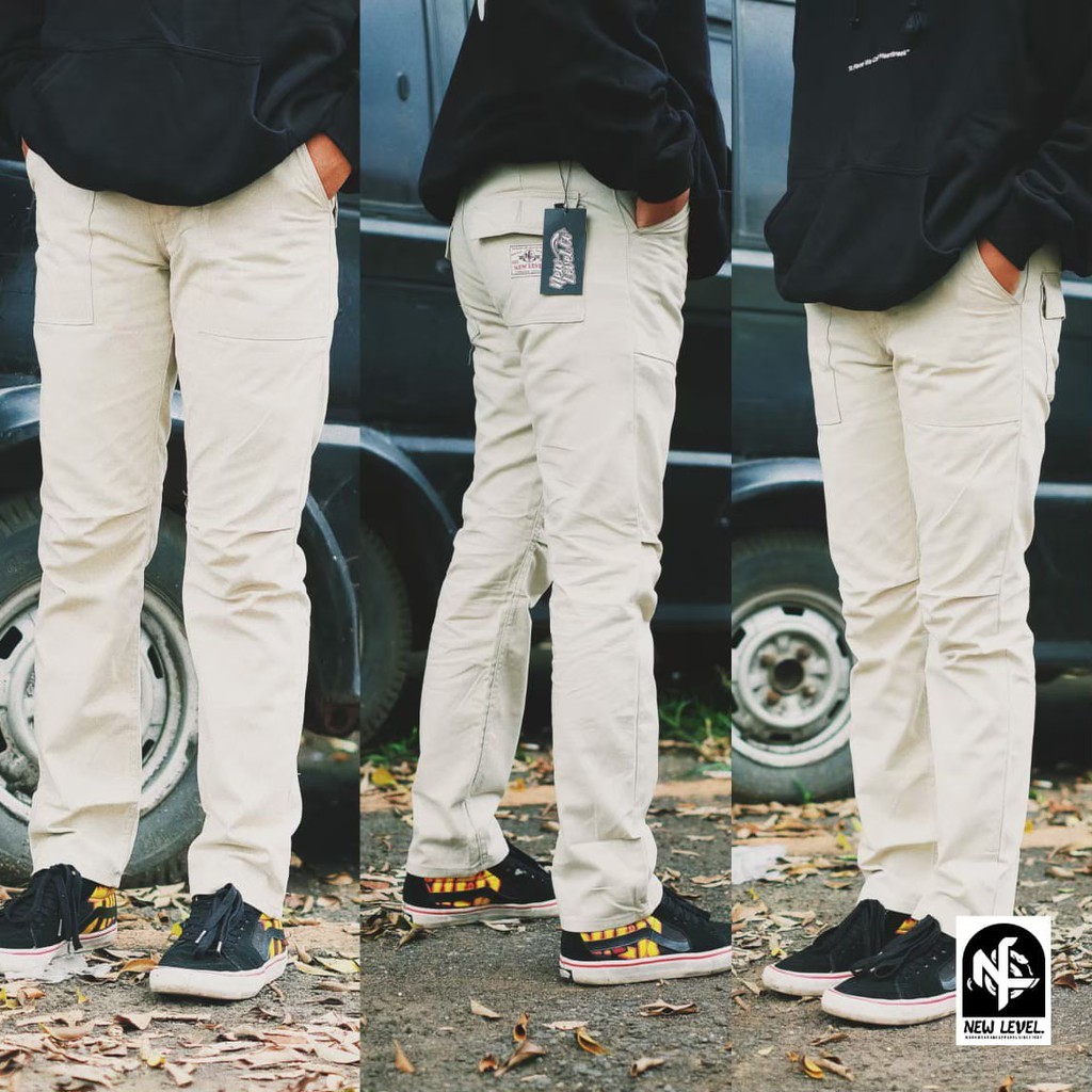 Celana Chino Panjang Skate Pria Original Distro Bandung/Celana Skateboard Bleeding Famous