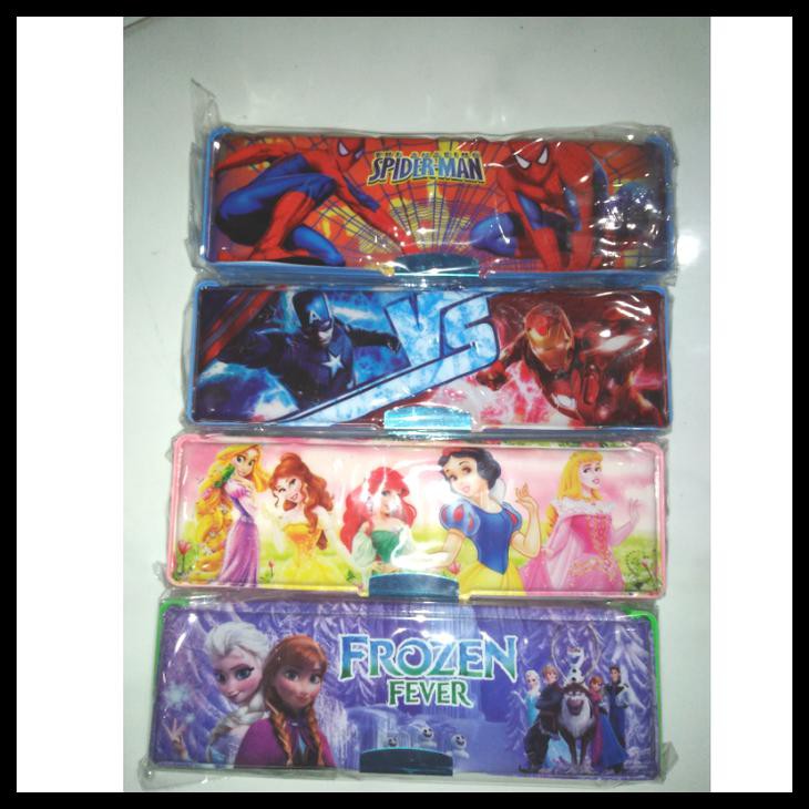 

TYPE A 1626 KOTAK PENSIL ANAK / TEPAK PENSIL KARAKTER - KARAKTER CEWEK