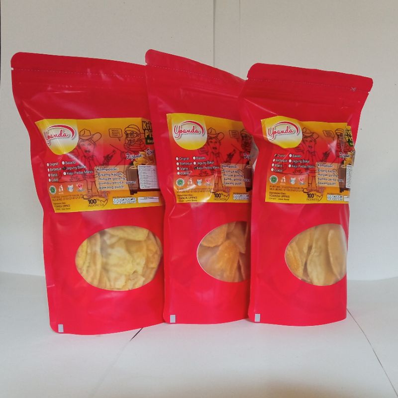 

Kripik pisang Yoanda terbuat dari pisang kapas, berat bersih 200gr ( 1 kg 3 pack)