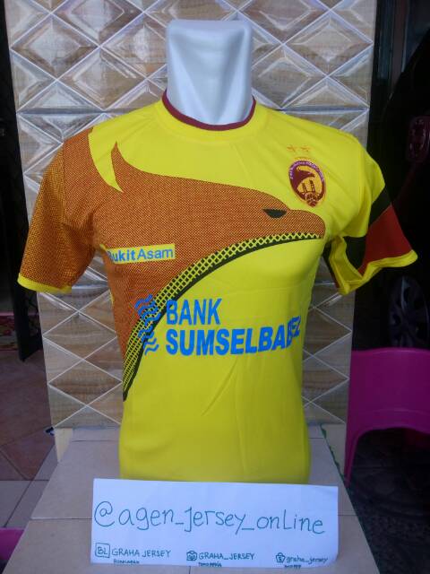 Jersey Sriwijaya FC Liga TSC 2016 Home Kuning Palembang Retro Lokal