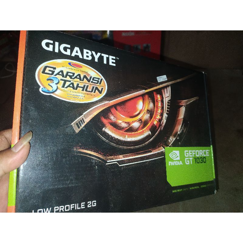 vga second gt1030 2gb like new