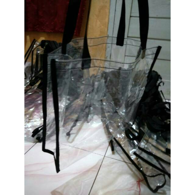 Tas transparan tote bag transparan .