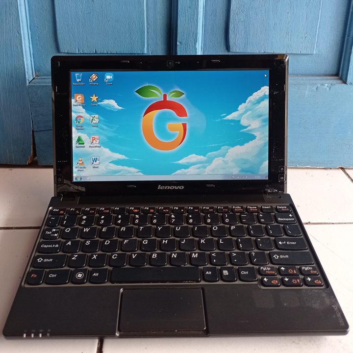 Lenovo Ideapad S10-3 Bluetooth Hitam RAM 2GB HDD 320GB Netbook  Second