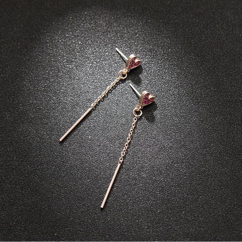 Anting temperamen rantai cinta merah Korea sederhana Wanita anting rumbai