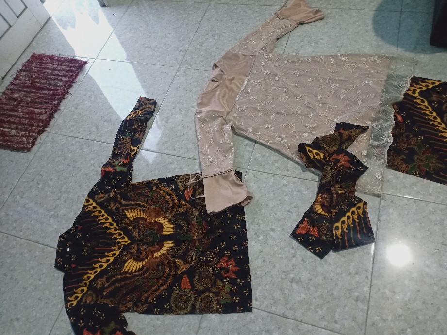 Maura Couple - Sania Ruffle Batik Couple Ori Ndoro Jowi Dnt Garansi Termurah Shopee - Couple Adara