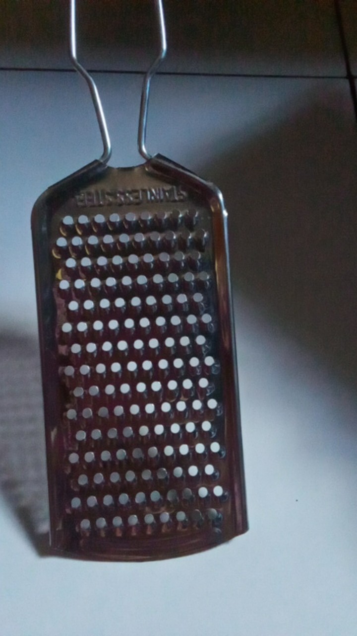 Parutan Keju Kentang Coklat Grater Cheese Alat Dapur Parut Stainless Cheese
