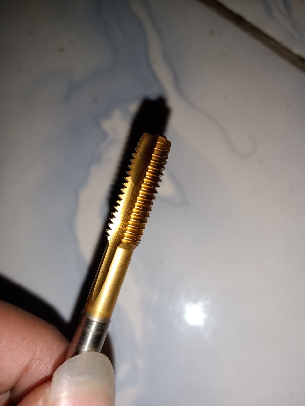 Tap Mesin Po M8x1.25 Yamawa Coating M8 X 1.25 Tap Hss-e M 8 Kuning Tap Ulir Drat Baut Mur 12