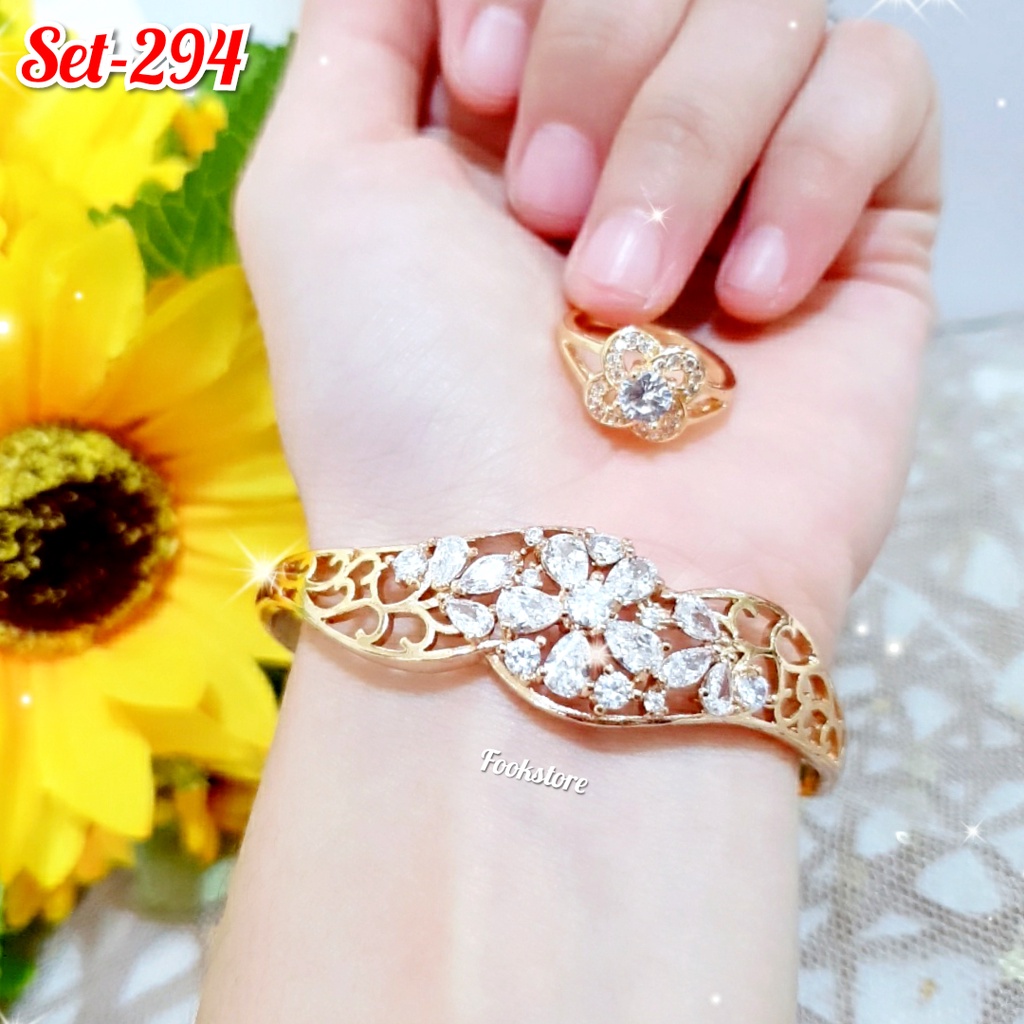 SET GELANG WANITA GRATIS CINCIN / ANTING KITTY CANTIK