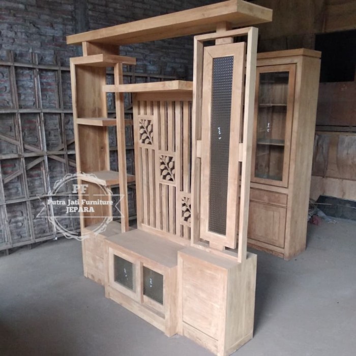 FURNITUR Lemari hias pajangan ruang tamu jati model simpel Modern