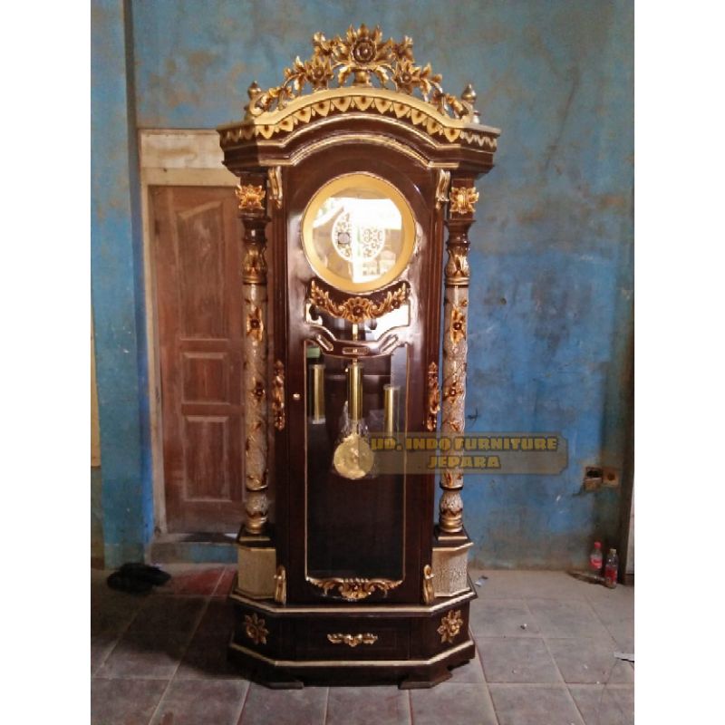 jam hias ruangan tamu ukir kayu jati jepara