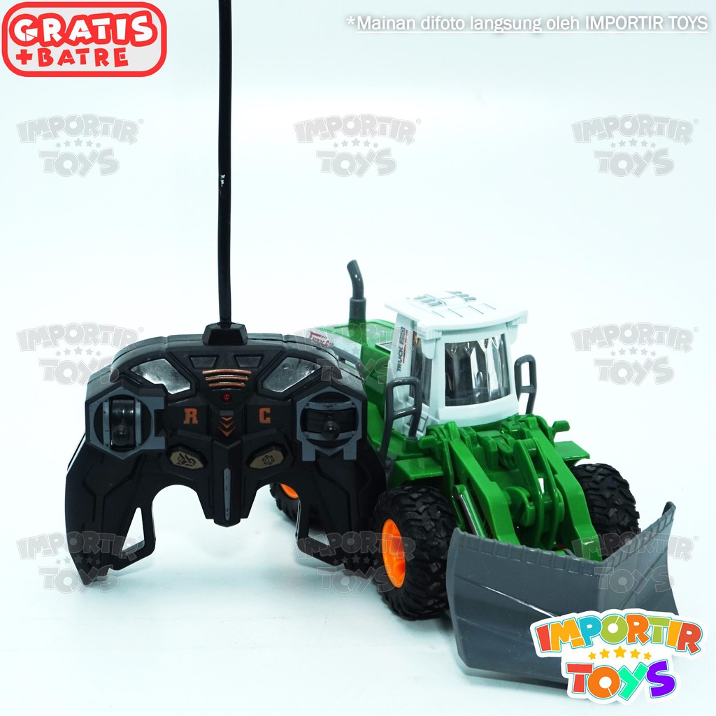 MOBIL Remote Control TRUK KEBUN SUPER KEREN (LAMPU) &quot;FARM TRUCK&quot; IMPORT Berkualitas