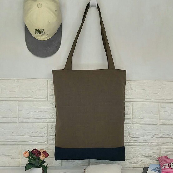 TOTE BAG KANVAS  RESLETING / TOTEBAG TAS WANITA CANVAS POLOS MURAH BISA CUSTOM SABLON UNTUK GOODIE BAG ULANG TAHUN, SOUVENIR, TAS KULIAH, TAS SEMINAR, GIFT PERNIKAHAN, KANTONG BELANJA/SHOPPING BAG MODEL TB 014