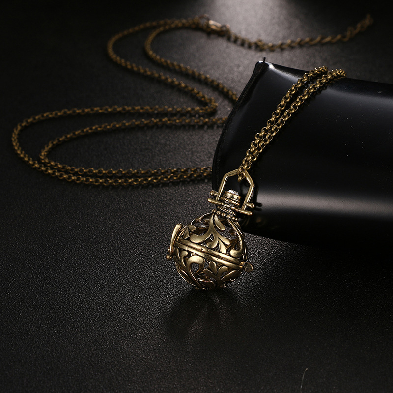 New Bell Necklace Waterweed Hollow Pattern Piano Sound Bead Necklace Aromatherapy Necklace