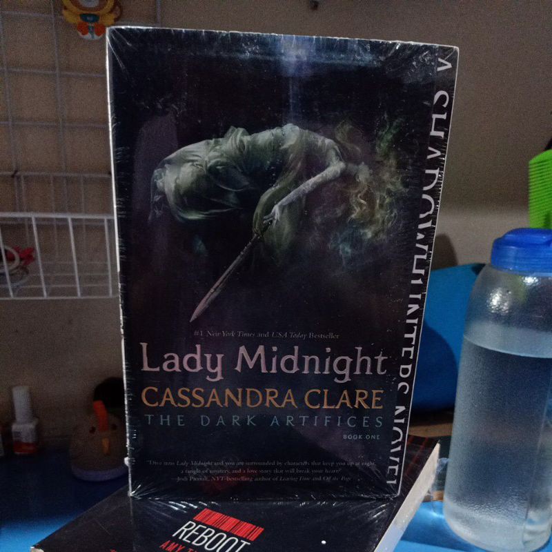 (ori,new) Lady midnight the dark artifices by Cassandra clare english import mortal instruments