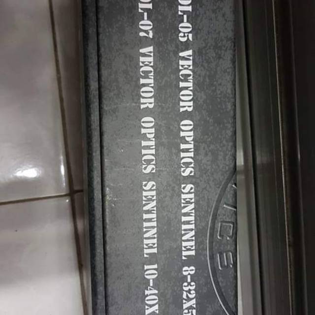 Tele vector optics sentinel 10-40x50