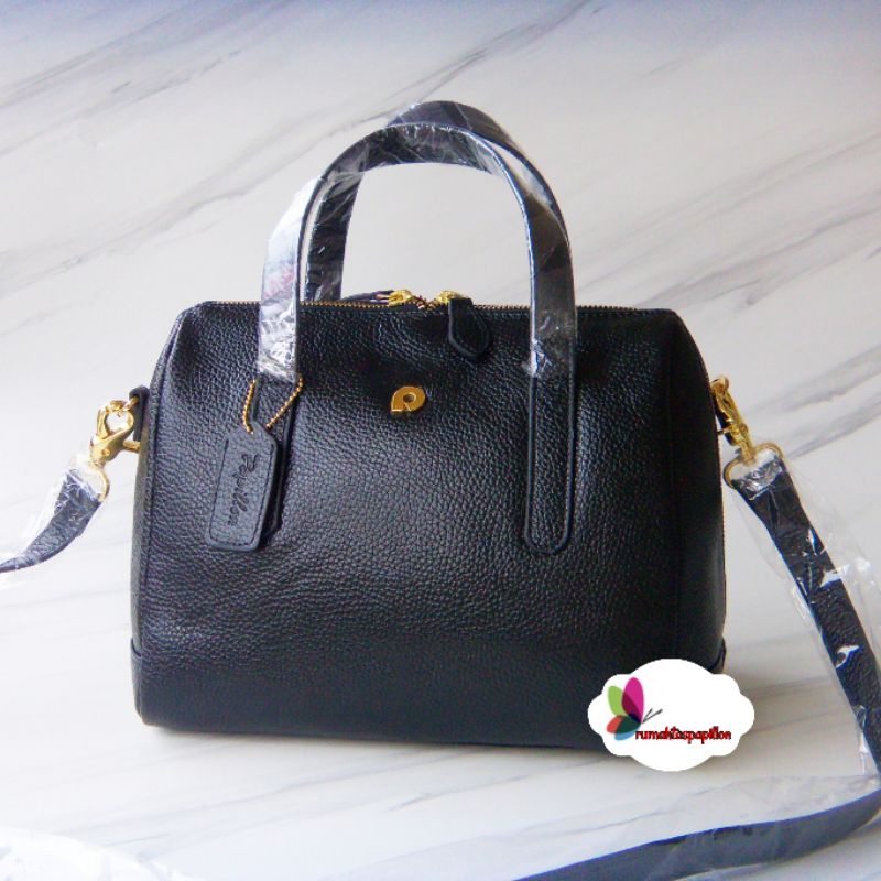 PAPILLON K3238 Hitam