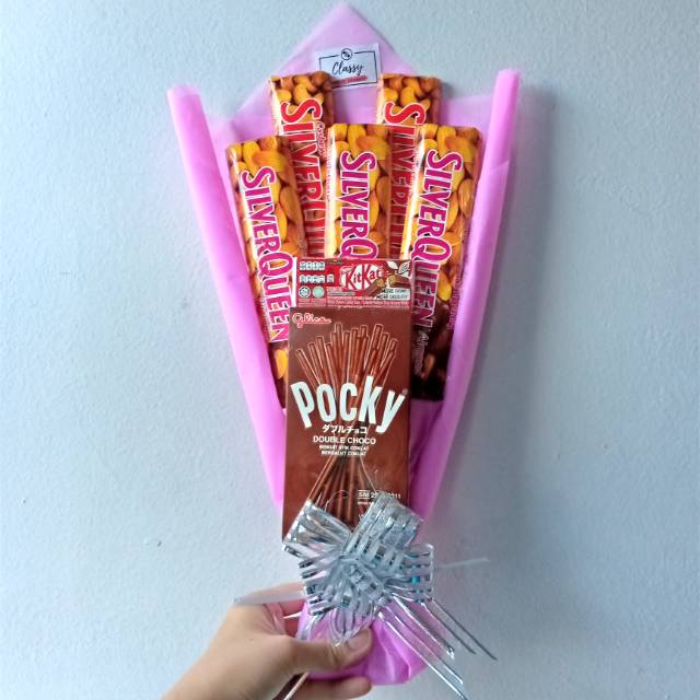 Snack bouquet / bucket buket snack makanan / kado hadiah sidang kripsi