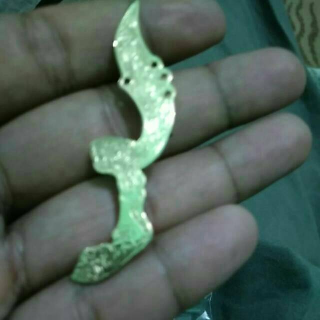 Pin kujang Bandung kuningan asli (tidak kusam)