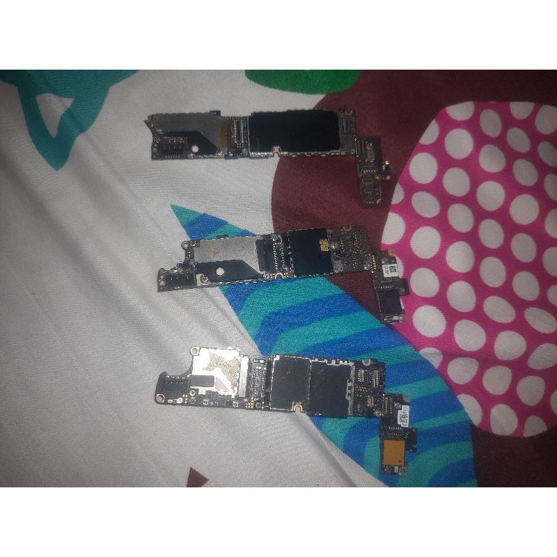 mesin iphone 4 3 biji borong aja