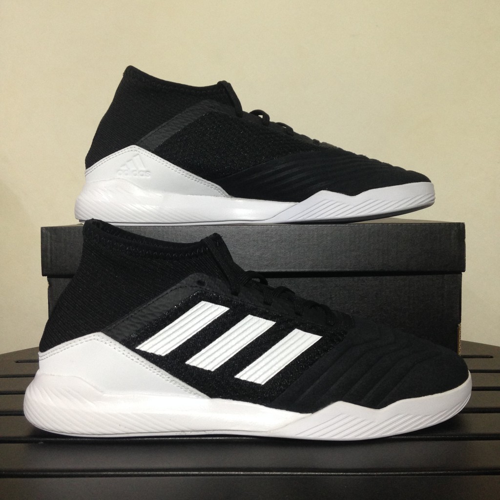 Jual Sepatu Futsal Adidas Predator 19.3 TR Core Black D97968 Original BNIB  | Shopee Indonesia