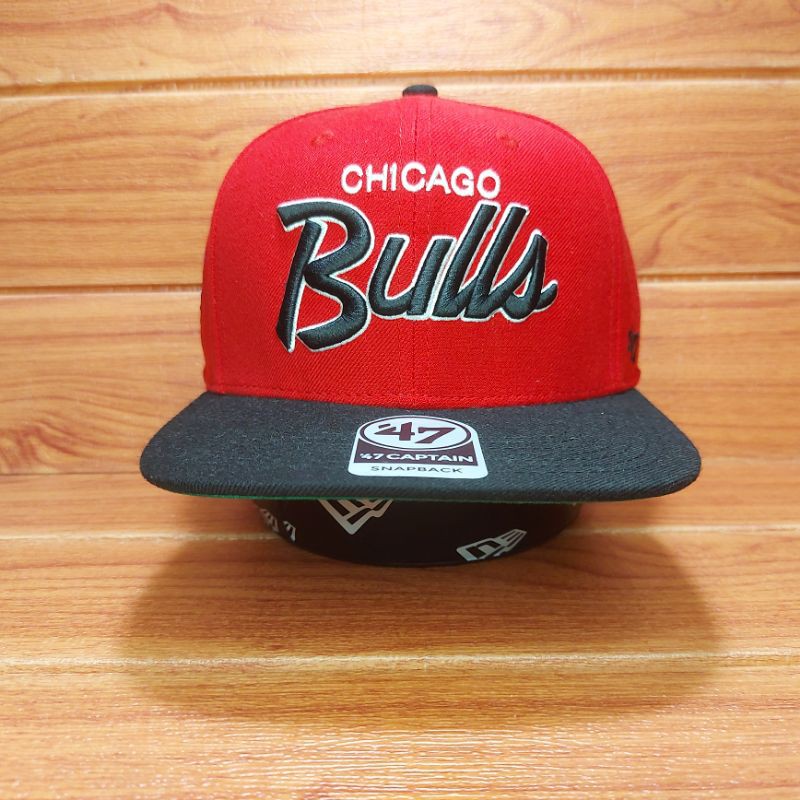 TOPI 47 BRAND CHICAGO BULLS SCRIPT CAPTAIN SNAPBACK