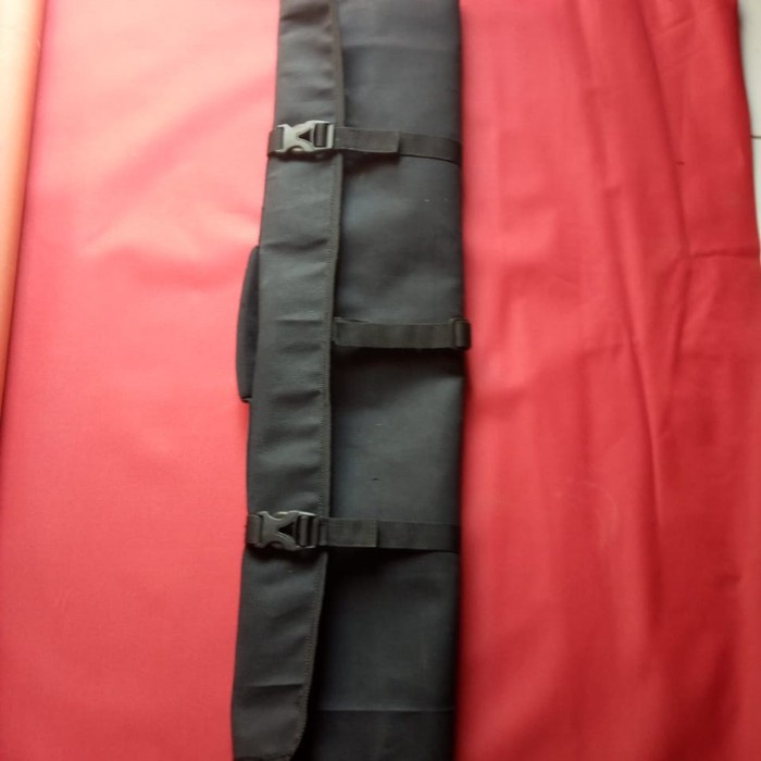 tas golok,pisau dan lain lain