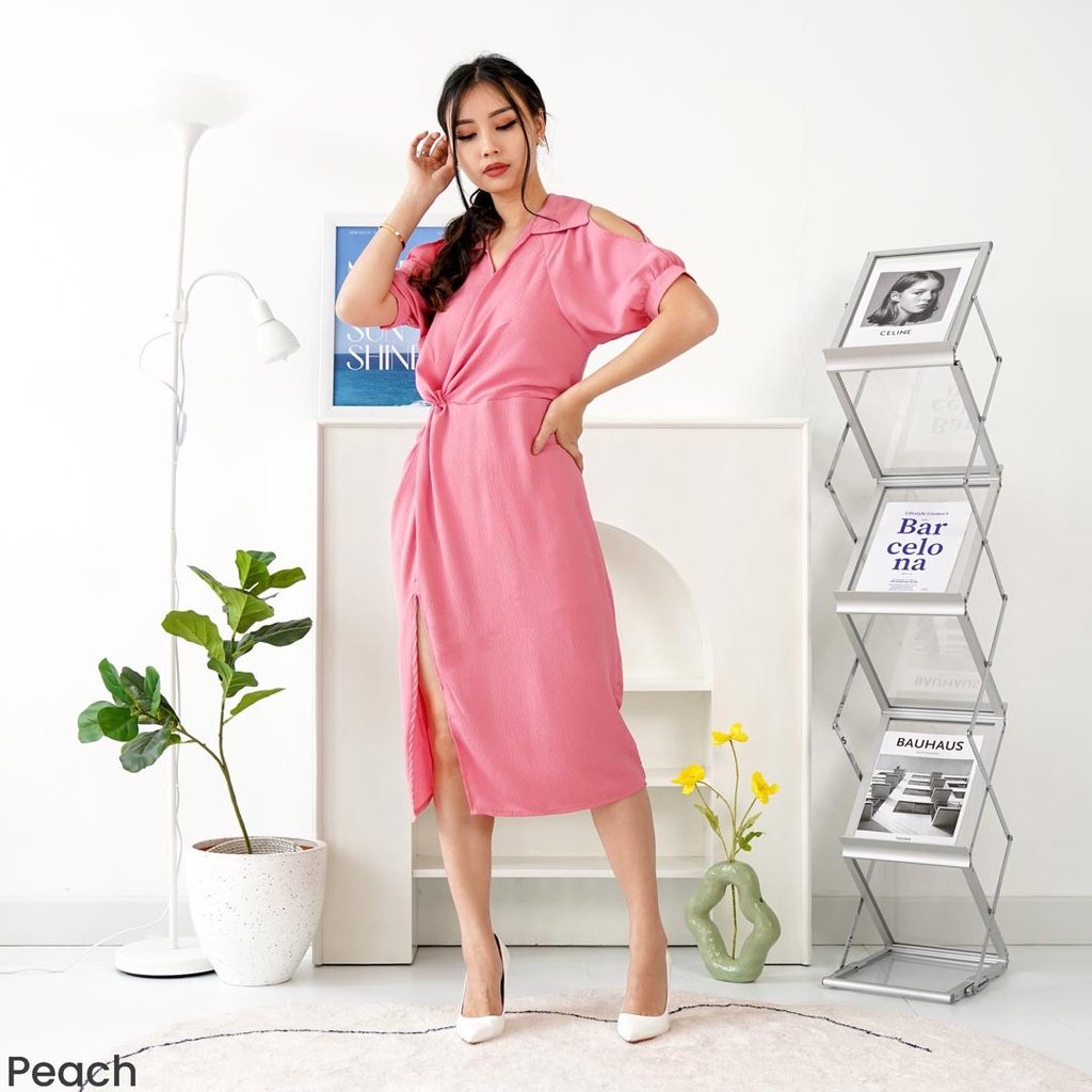 Dress  Wanita Twisted Lengan Cut Out Party Casual