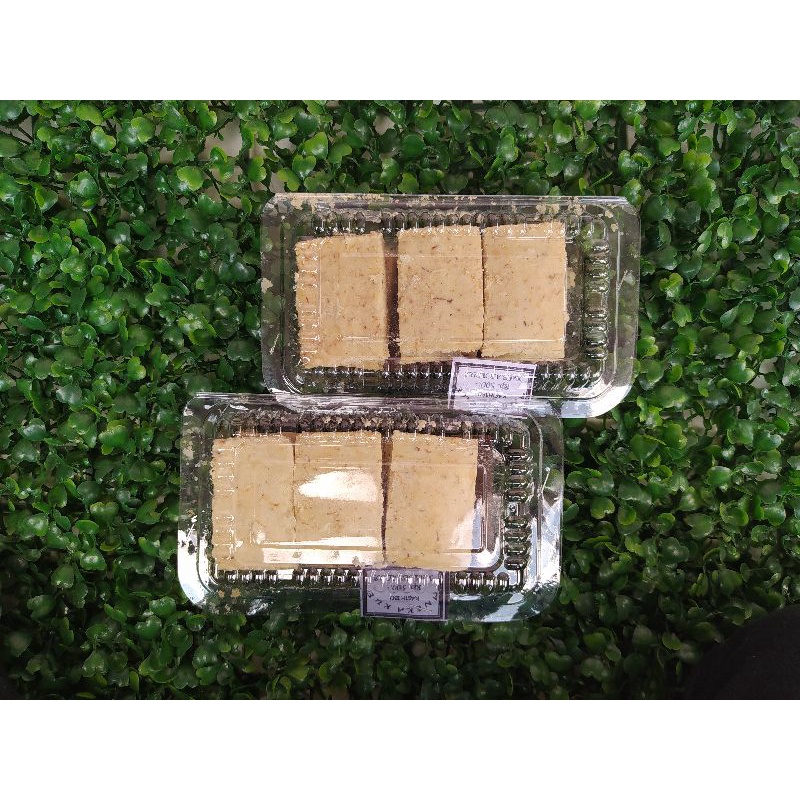 

KUE SAGON