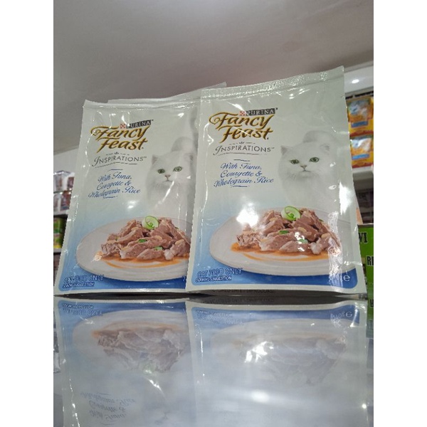 Makanan kucing fancy feast inspiration with tuna courgette &amp;wholeggrain rice 70g paket 1dus/12 pics