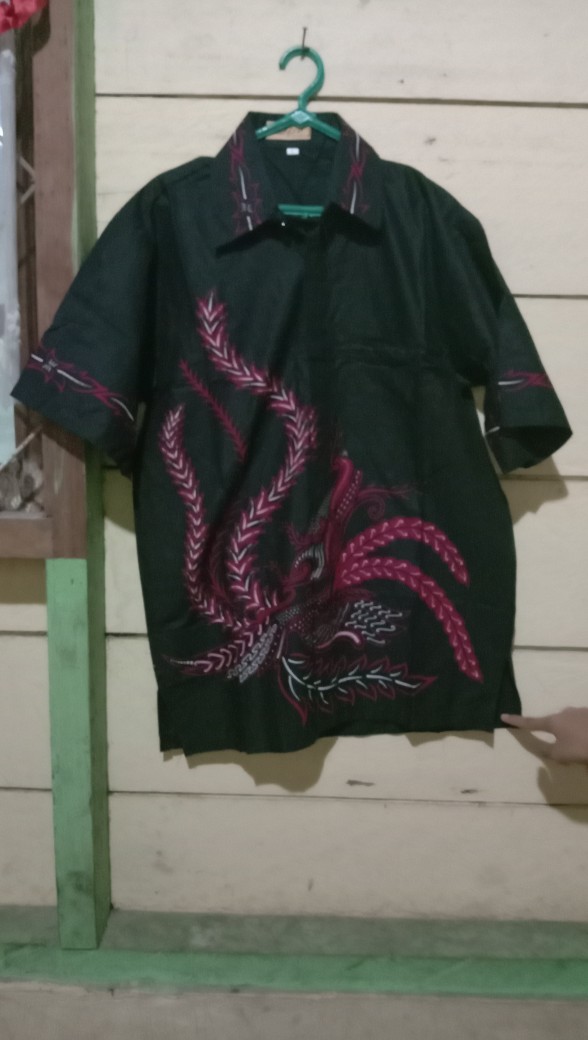 Batik Pria Lengan Pendek | Kemeja Batik Pria Lengan Pendek