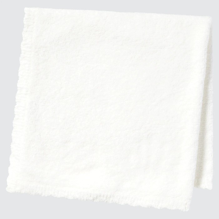 Uniqlo Baby Selimut Soft Fluffy Lembut 80X80Cm Blanket Anak Bayi