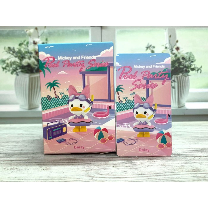 Pop Mart Disney Mickey and Friends Pool Party Series Daisy