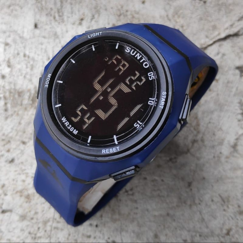 TERVIRAAALLLLLLLLLL JAM TANGAN BISA BERENANG JAM TANGAN FAVORIT KESUKAAN PRIA JAM TERLARIS