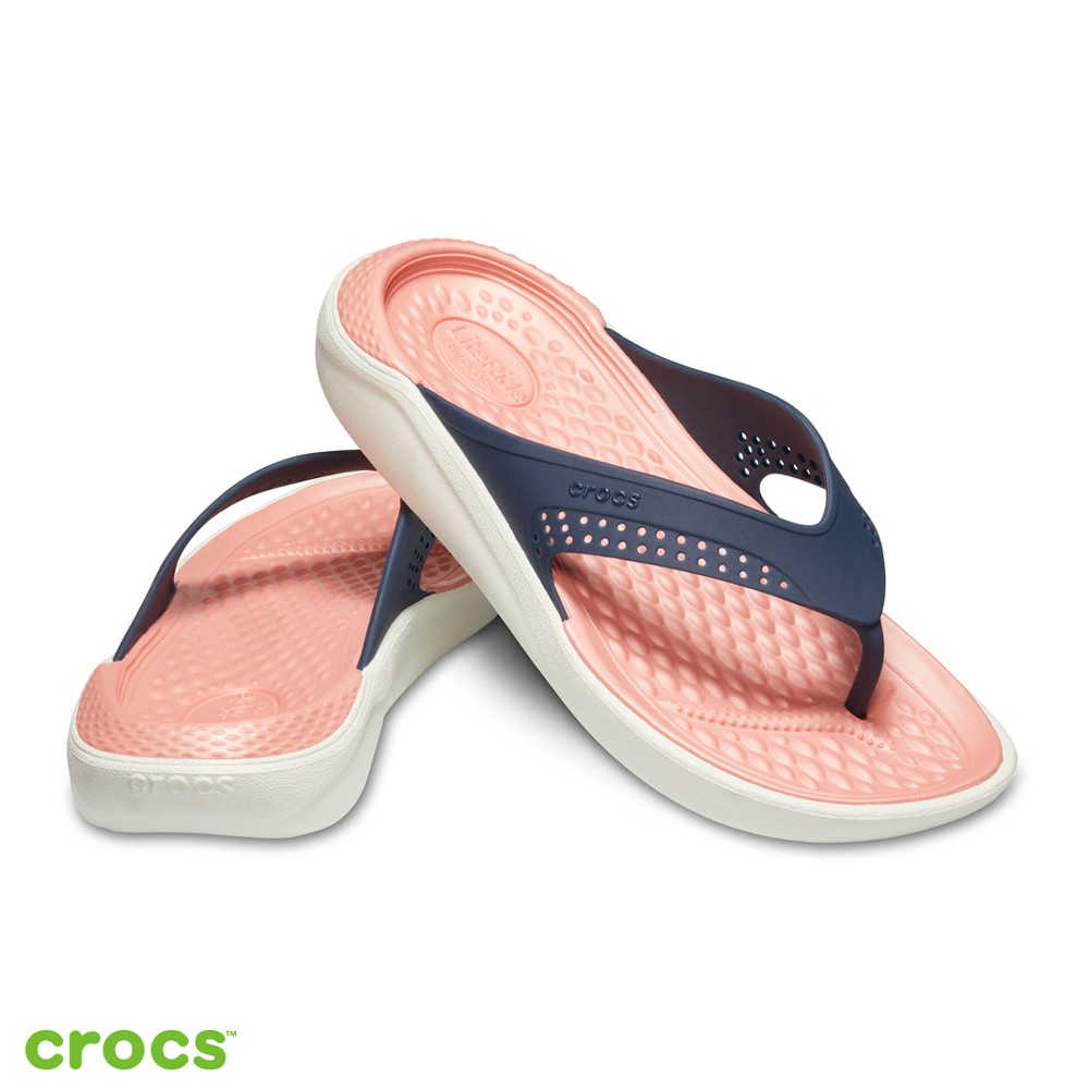 Crocs Literide Flip / Sandal Crocs Jepit / Sandal Unisex / Sandal Tahan Air / Original - Navy Peach -205182-4JG