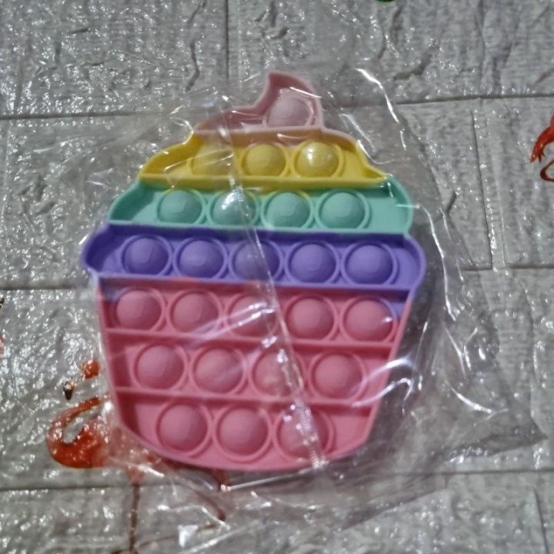POP IT FIDGET TOY / POP IT PREMIUM ADA EMBOSSNYA / POP IT MURAH / POP IT FIDGET TOYS-Cupcake rainbow
