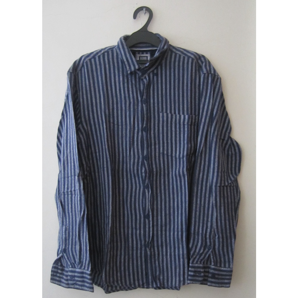 Kemeja Boombboogie Lengan Panjang Garis-Garis Biru