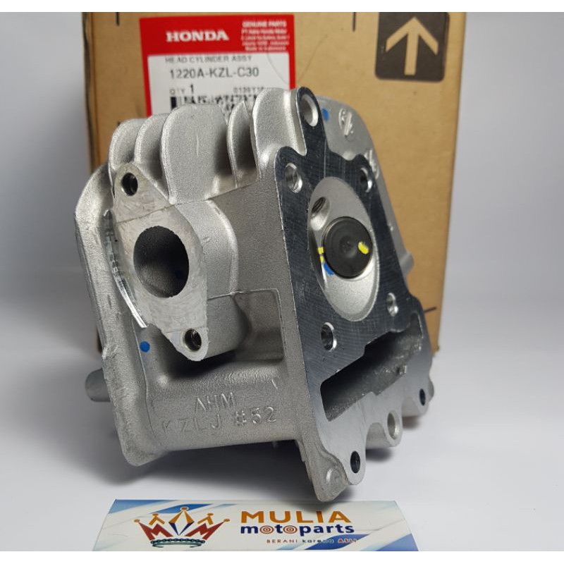 SILINDER HEAD BEAT FI , SCOOPY FI , SPACY FI  1220A-KZL-C30  1220AKZLC30 CYLINDER HEAD ASSY